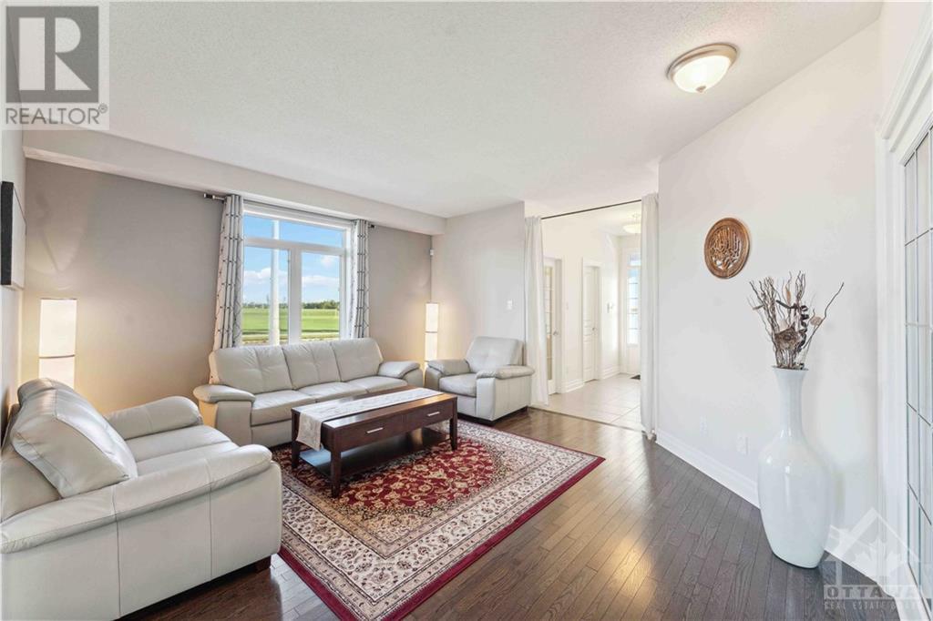 401 Fernside Street, Gloucester, Ontario  K1T 0L2 - Photo 5 - 1358771