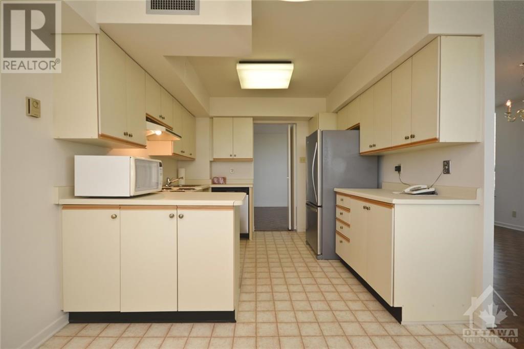 1500 Riverside Drive Unit#2405, Ottawa, Ontario  K1G 4J4 - Photo 14 - 1361111