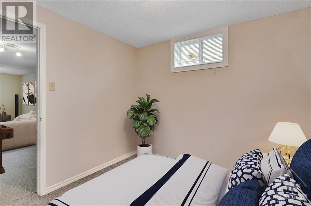 1910 Rosebella Avenue, Ottawa, Ontario  K1T 1G7 - Photo 28 - 1361019