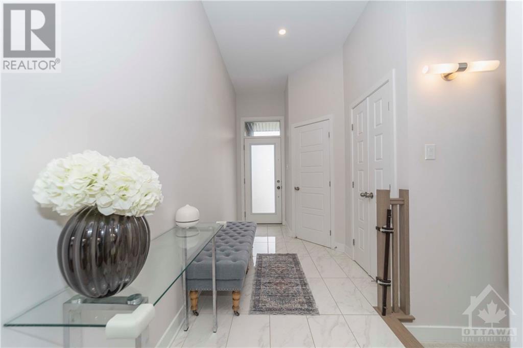 527 Rathburn Road, Ottawa, Ontario  K1T 3W7 - Photo 3 - 1361107