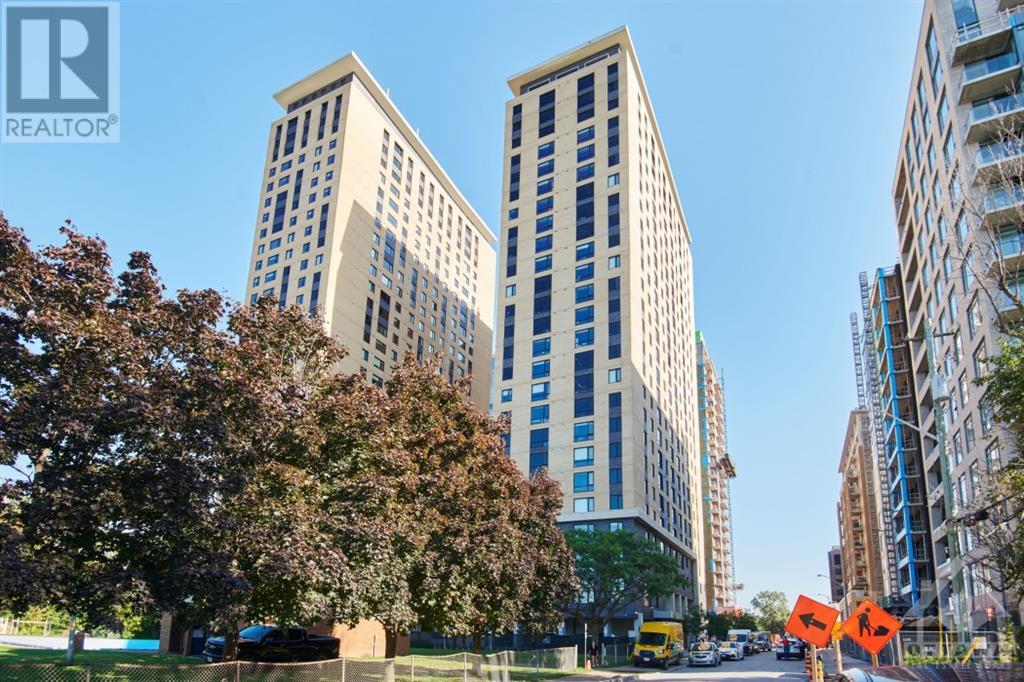 105 CHAMPAGNE AVENUE S UNIT#611, ottawa, Ontario