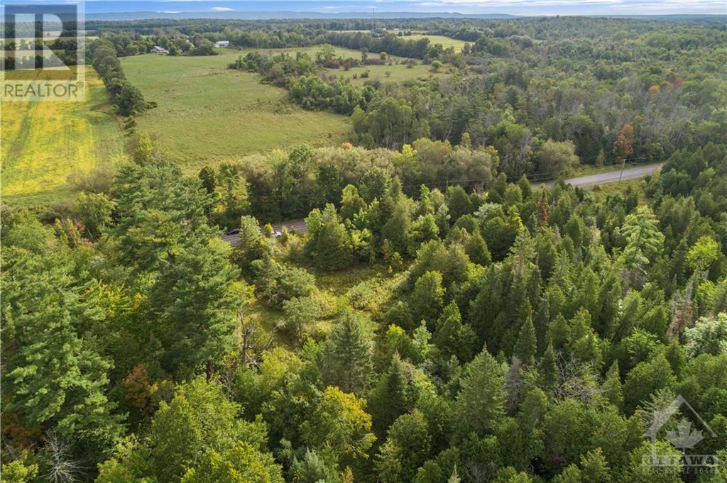 4825 Canon Smith Drive, Fitzroy Harbour, Ontario  K0A 1X0 - Photo 14 - 1361147