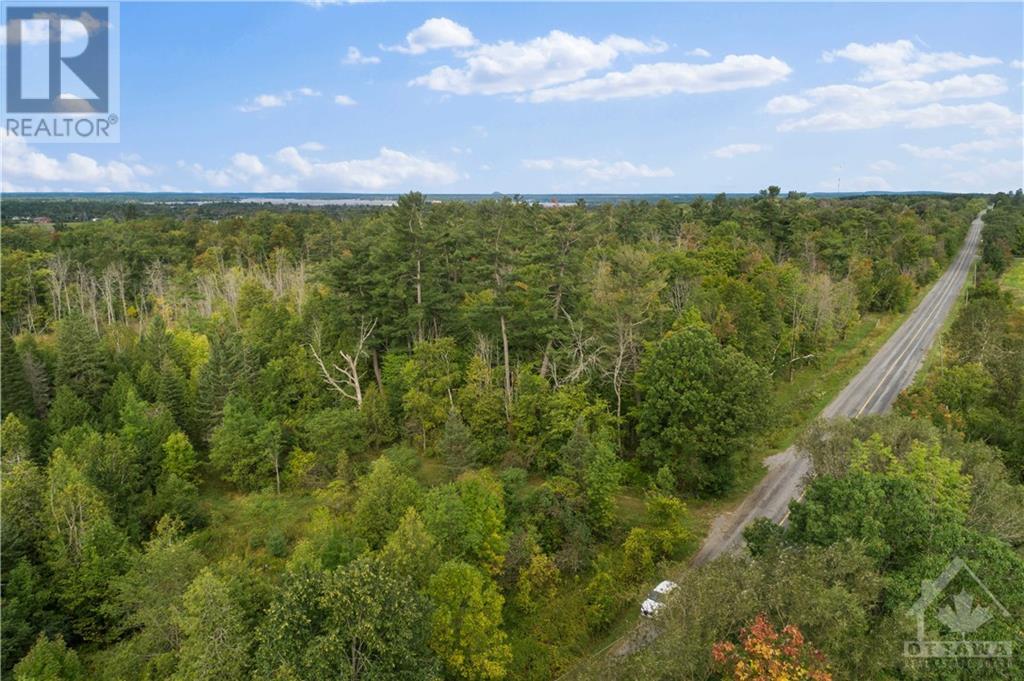 4825 Canon Smith Drive, Fitzroy Harbour, Ontario  K0A 1X0 - Photo 8 - 1361147