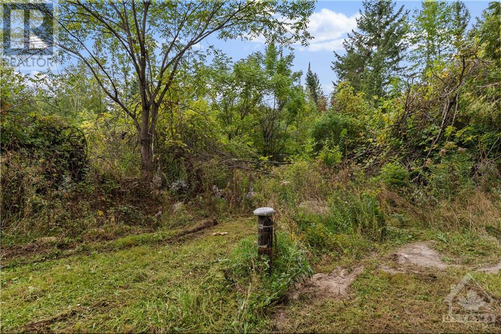 4835 Canon Smith Drive, Fitzroy Harbour, Ontario  K0A 1X0 - Photo 9 - 1361143