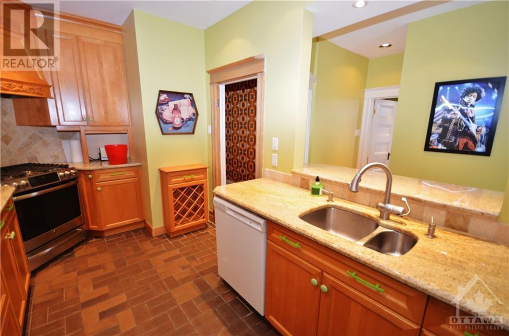 273 Powell Avenue, Ottawa, Ontario  K1S 2A4 - Photo 23 - 1360554