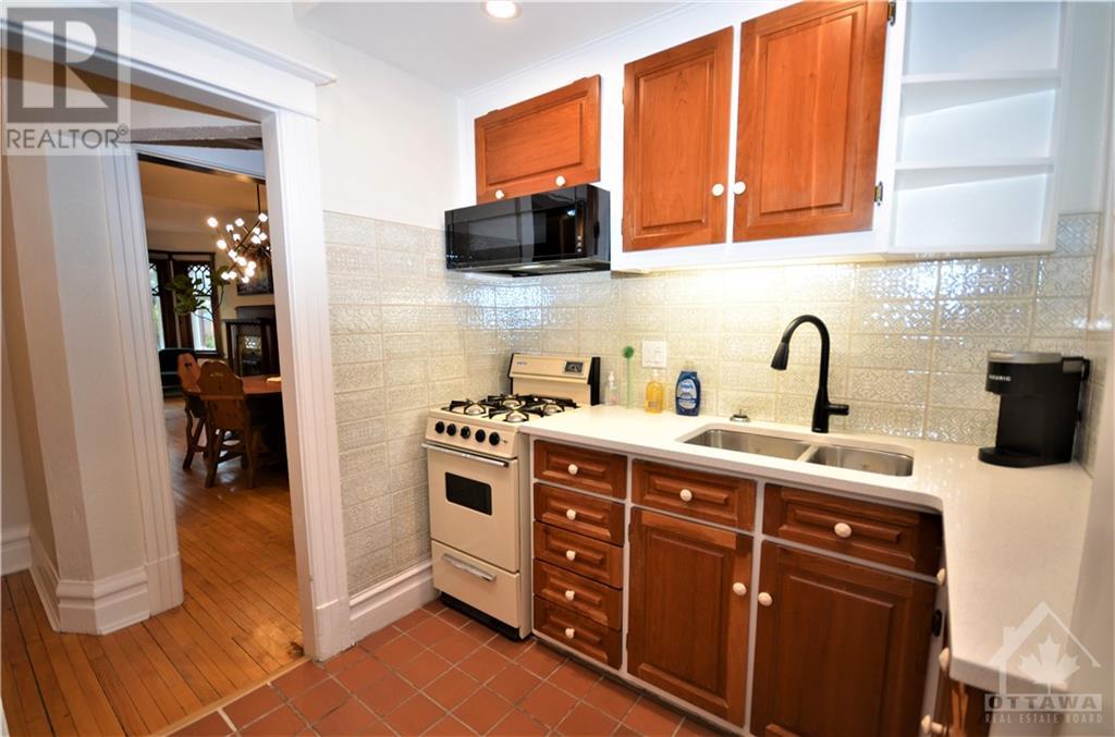 273 Powell Avenue, Ottawa, Ontario  K1S 2A4 - Photo 6 - 1360554