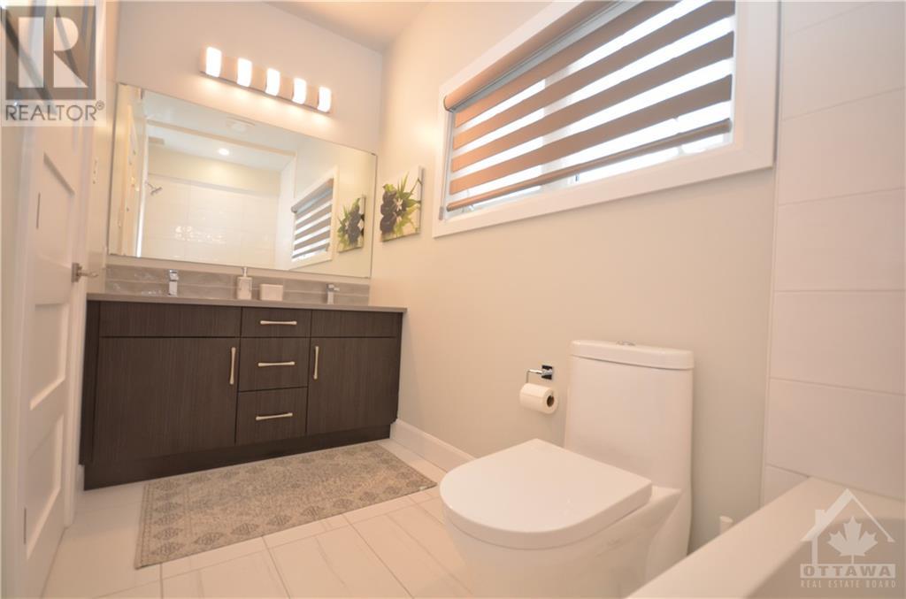 276 Powell Avenue, Ottawa, Ontario  K1S 2A5 - Photo 5 - 1360552