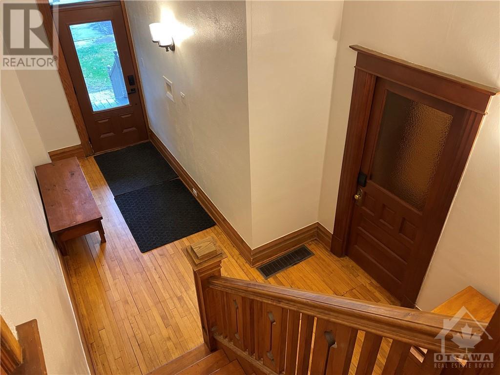 273 Powell Avenue, Ottawa, Ontario  K1S 2A4 - Photo 13 - 1361199