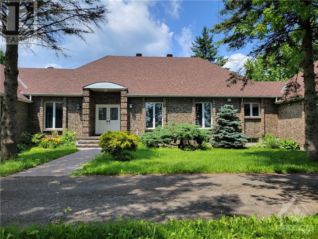 112 DOBBIE ROAD, spencerville, Ontario