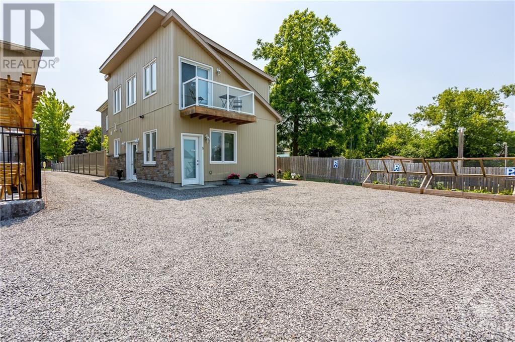 223 MAIN STREET W UNIT#B, merrickville, Ontario