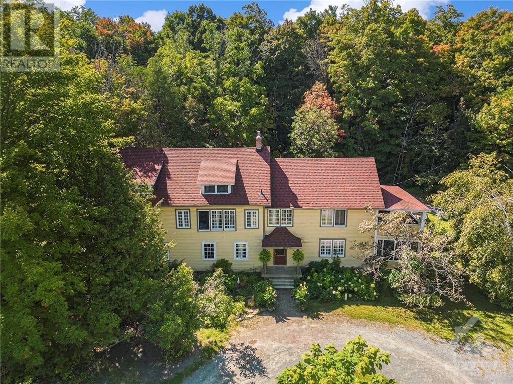 935 RIVER ROAD, braeside, Ontario