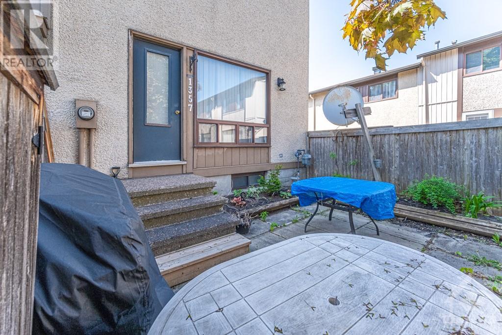 1357 Bethamy Lane, Ottawa, Ontario  K1J 8P6 - Photo 6 - 1361288