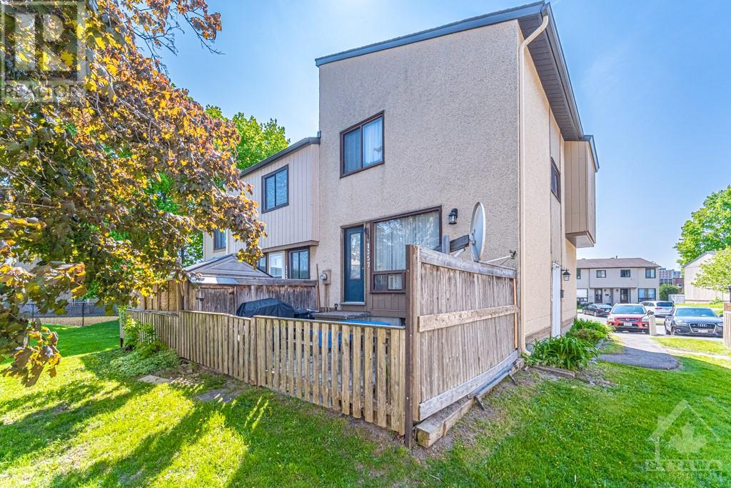1357 Bethamy Lane, Ottawa, Ontario  K1J 8P6 - Photo 7 - 1361288