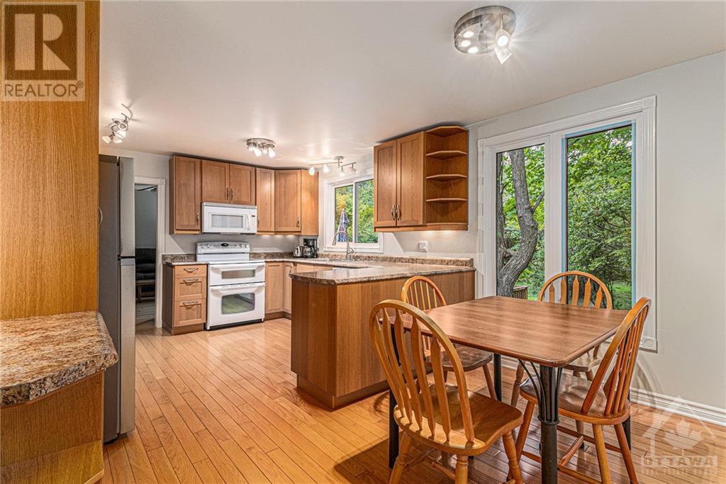 3919 Armitage Avenue, Ottawa, Ontario  K0A 1T0 - Photo 11 - 1361054