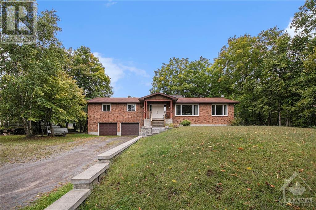 3919 Armitage Avenue, Ottawa, Ontario  K0A 1T0 - Photo 2 - 1361054