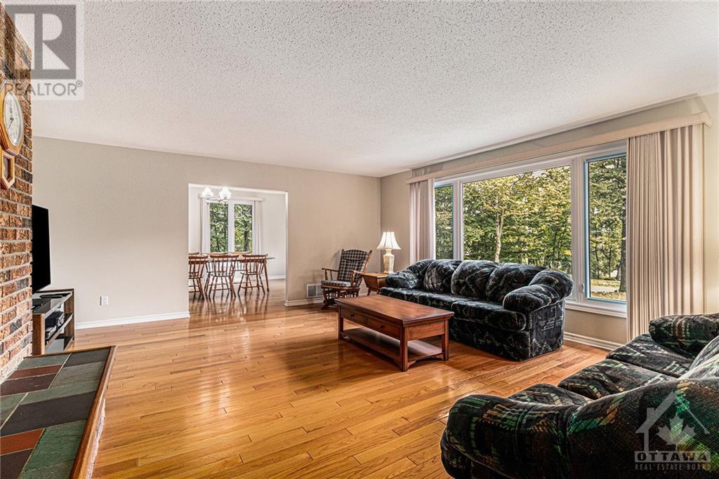 3919 Armitage Avenue, Ottawa, Ontario  K0A 1T0 - Photo 5 - 1361054