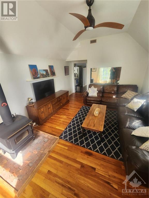 2020 Crow Lake Road, Tichborne, Ontario  K0H 2V0 - Photo 6 - 1361229