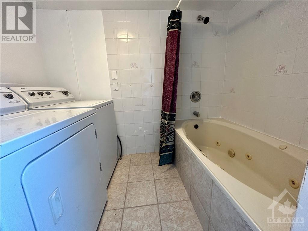 612 Russell Road, Clarence-Rockland, Ontario  K0A 2A0 - Photo 13 - 1361067
