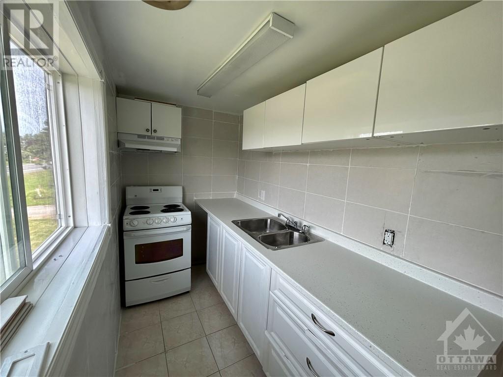 612 Russell Road, Clarence-Rockland, Ontario  K0A 2A0 - Photo 6 - 1361067