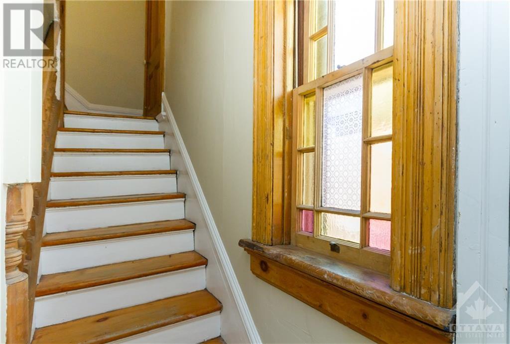 137 Hawthorne Avenue Unit#b, Ottawa, Ontario  K1S 0B2 - Photo 3 - 1361415