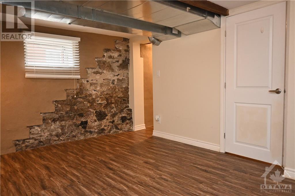 36 Gwynne Avenue Unit#b, Ottawa, Ontario  K1Y 1W9 - Photo 9 - 1361423