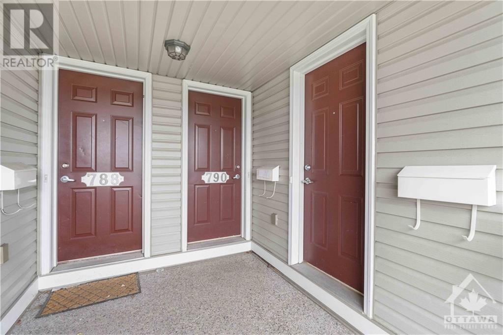 788 Lakeridge Drive, Ottawa, Ontario  K4A 0N3 - Photo 2 - 1361403