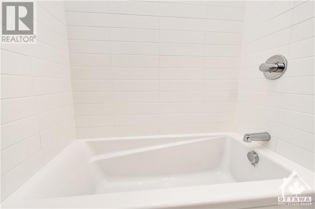 310 Tulum Crescent Unit#b, Ottawa, Ontario  K2S 2Y4 - Photo 23 - 1360751