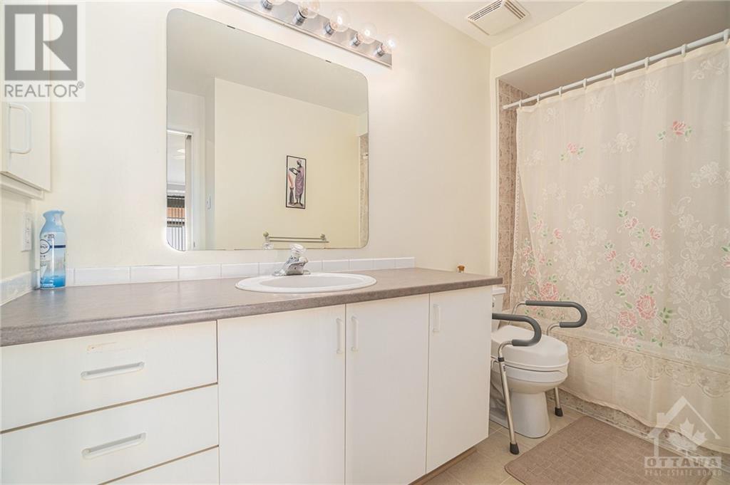 2187 Auburn Ridge Drive, Ottawa, Ontario  K1W 1H8 - Photo 16 - 1361502