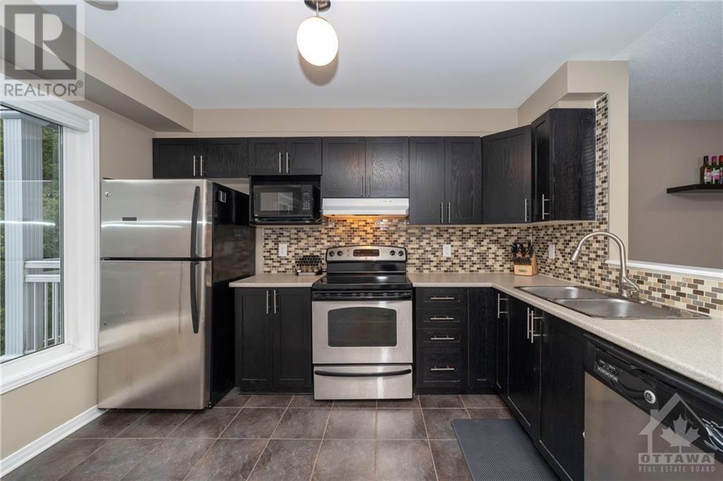 386 Galston Private, Ottawa, Ontario  K1W 0G3 - Photo 12 - 1361589