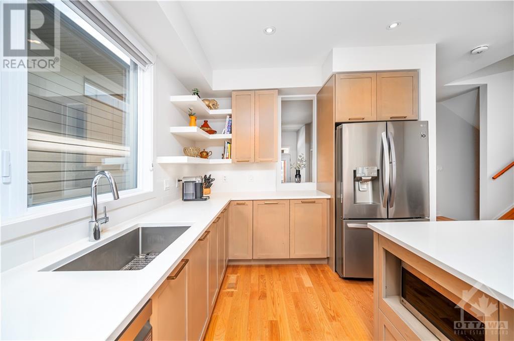 379 Shuttleworth Drive, Ottawa, Ontario  K1T 0T5 - Photo 12 - 1361493