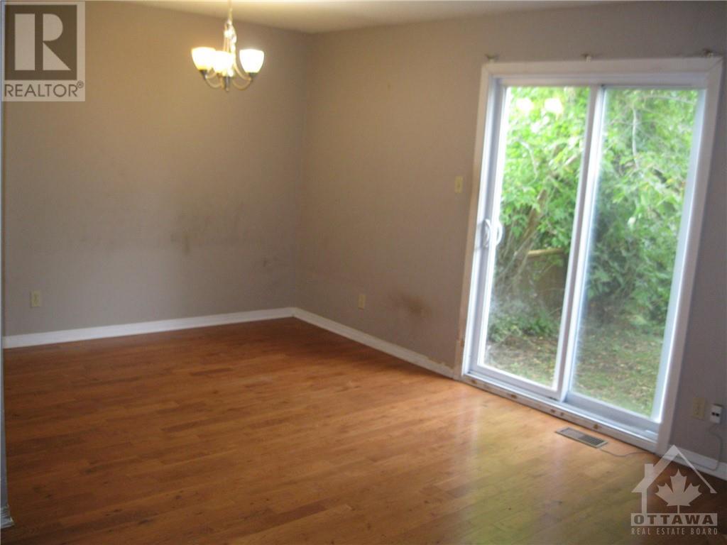 14 Offenbach Lane Unit#e, Ottawa, Ontario  K2G 4Z9 - Photo 10 - 1361384