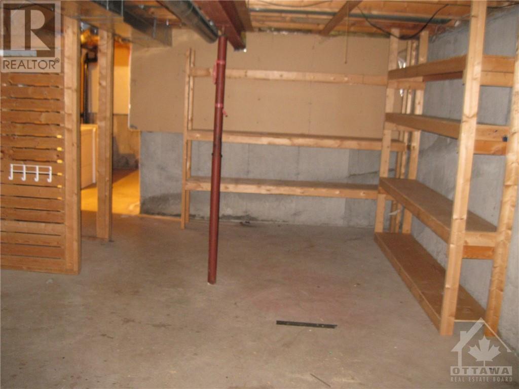 14 Offenbach Lane Unit#e, Ottawa, Ontario  K2G 4Z9 - Photo 26 - 1361384