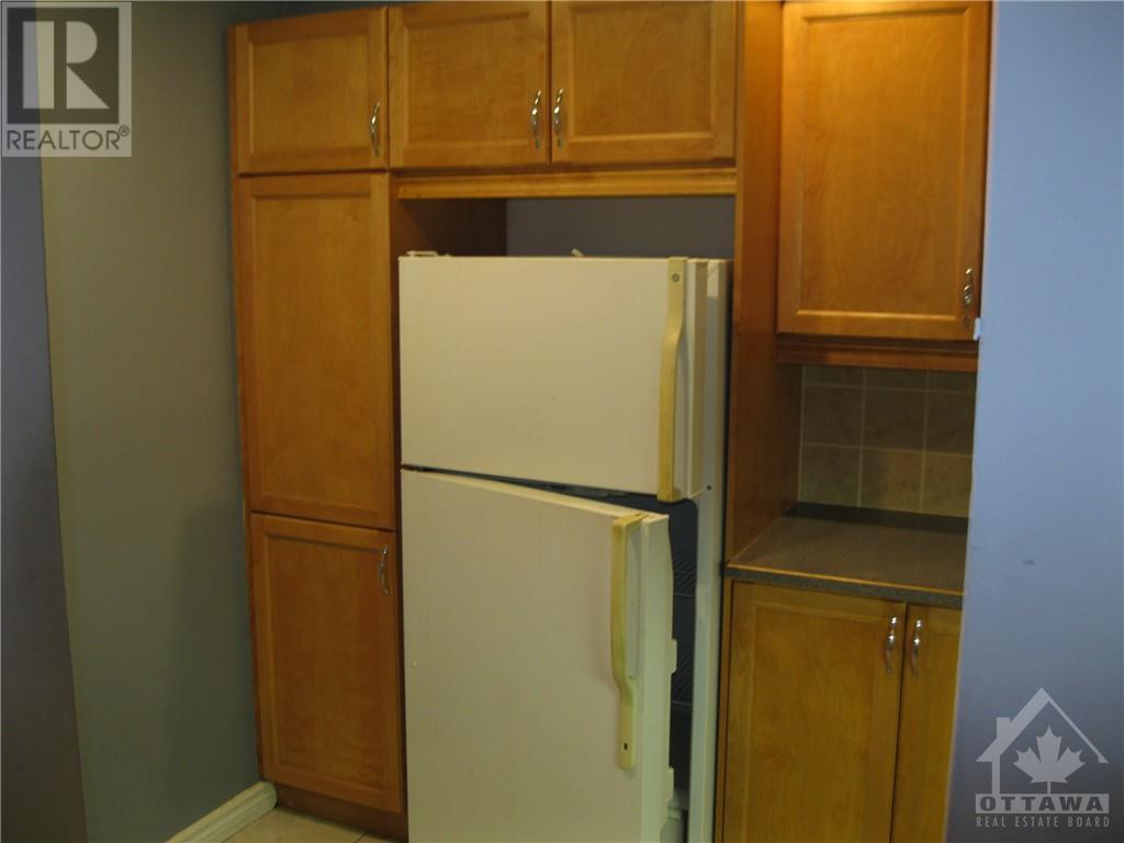 14 Offenbach Lane Unit#e, Ottawa, Ontario  K2G 4Z9 - Photo 4 - 1361384