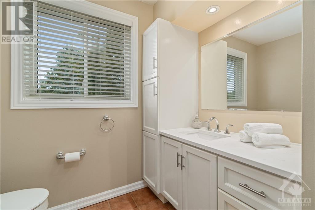 15 Brodeur Crescent, Kanata, Ontario  K2L 1Z2 - Photo 23 - 1361276