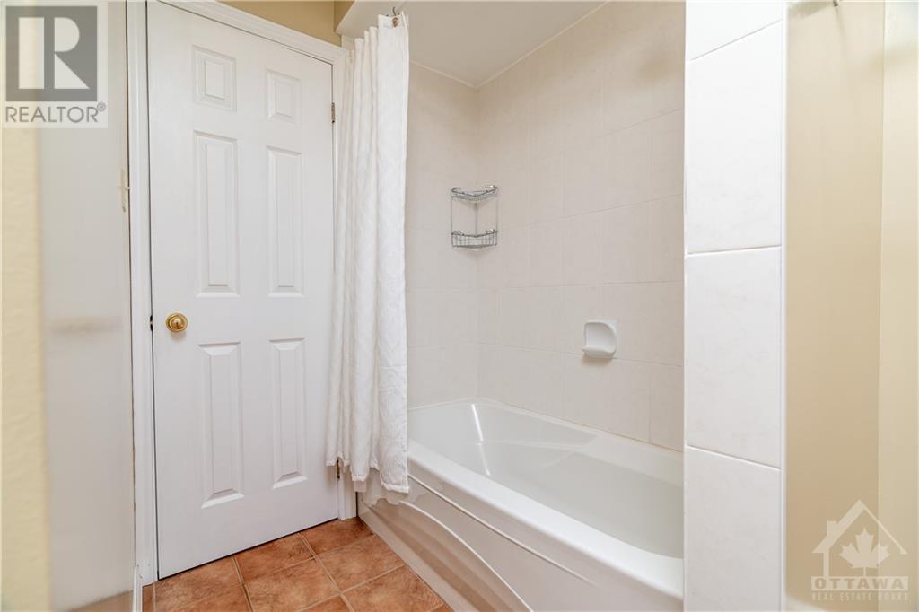 15 Brodeur Crescent, Kanata, Ontario  K2L 1Z2 - Photo 24 - 1361276