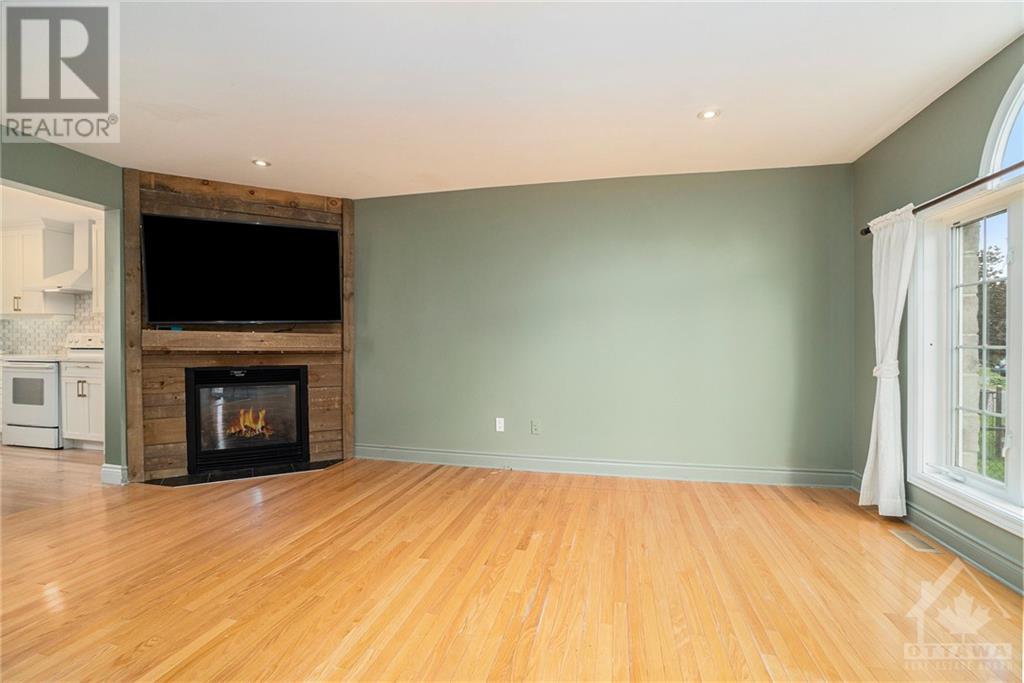 59 Station Trail, Russell, Ontario  K4R 0A3 - Photo 2 - 1361650