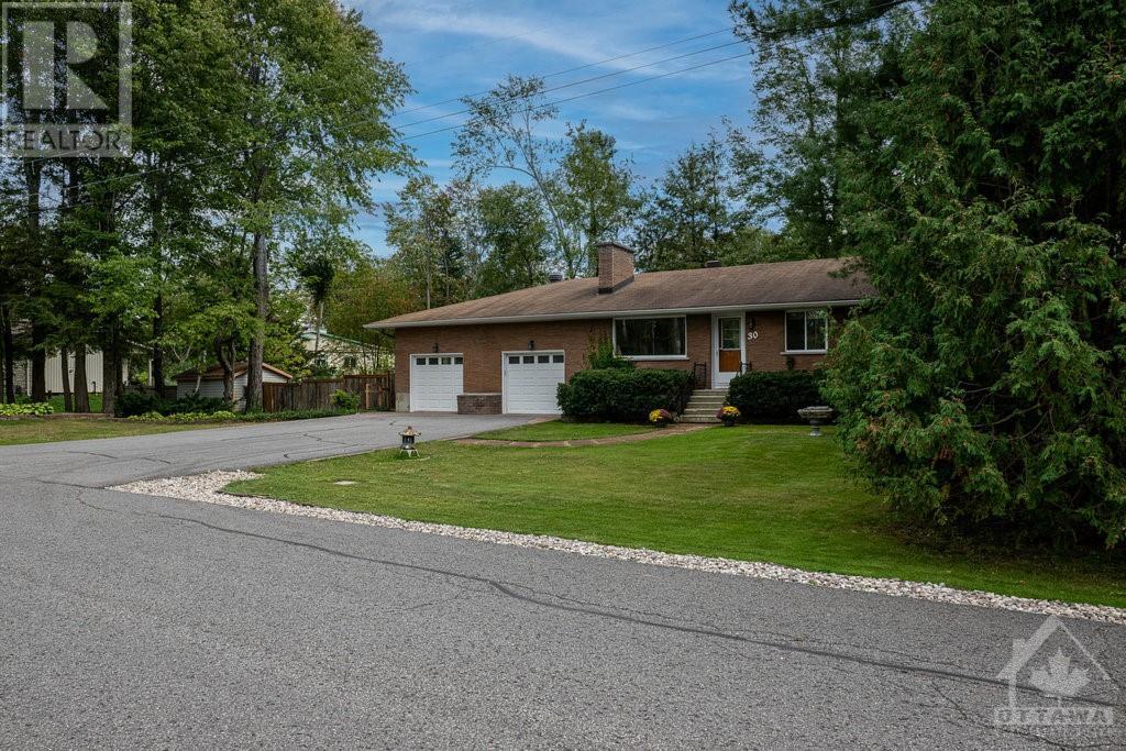 30 Mayo Avenue, Ottawa, Ontario  K2E 6X5 - Photo 2 - 1361283