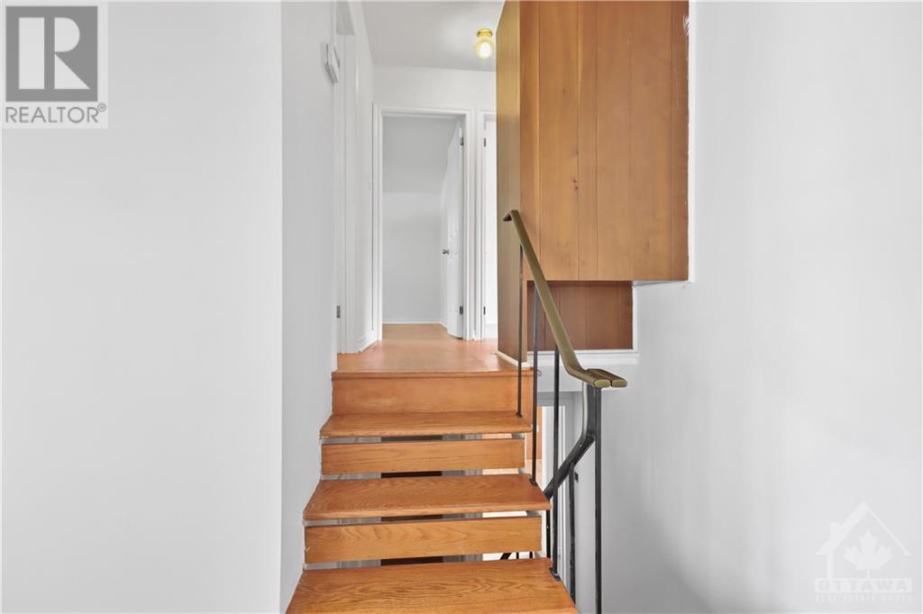 66 Inverness Avenue, Ottawa, Ontario  K2E 6N9 - Photo 15 - 1361686