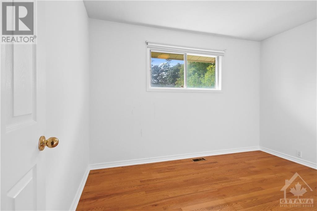 66 Inverness Avenue, Ottawa, Ontario  K2E 6N9 - Photo 20 - 1361686