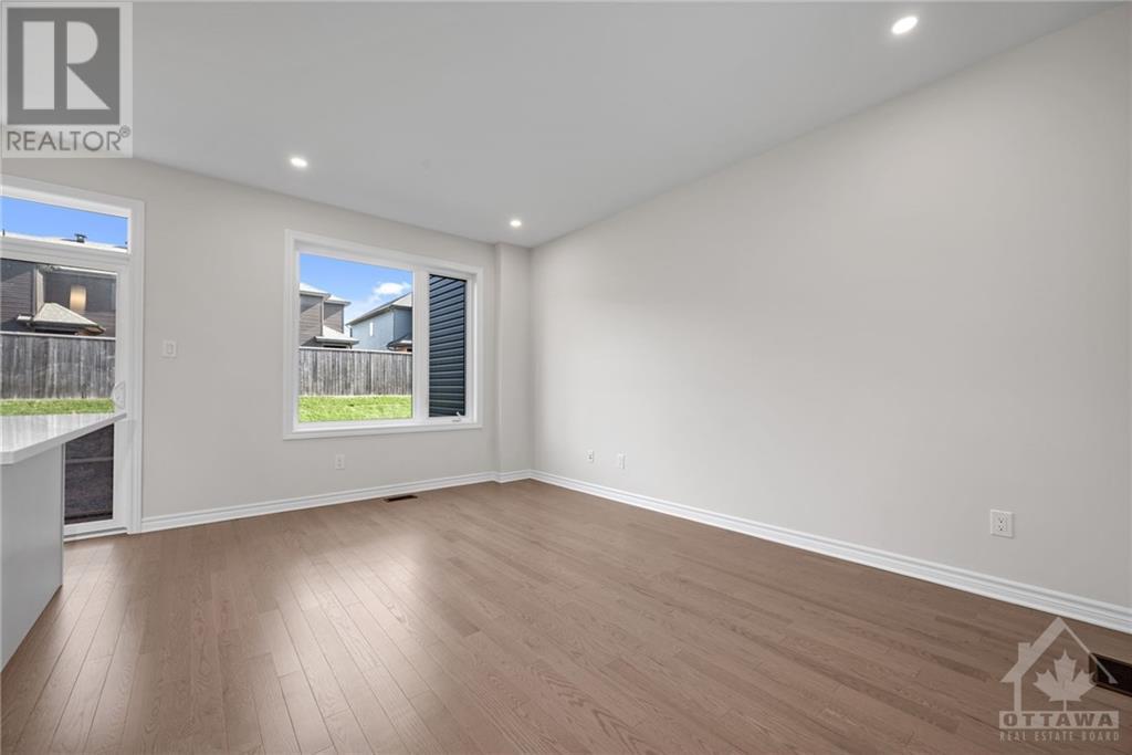 584 Enclave Lane, Rockland, Ontario  K4K 0M8 - Photo 5 - 1361429