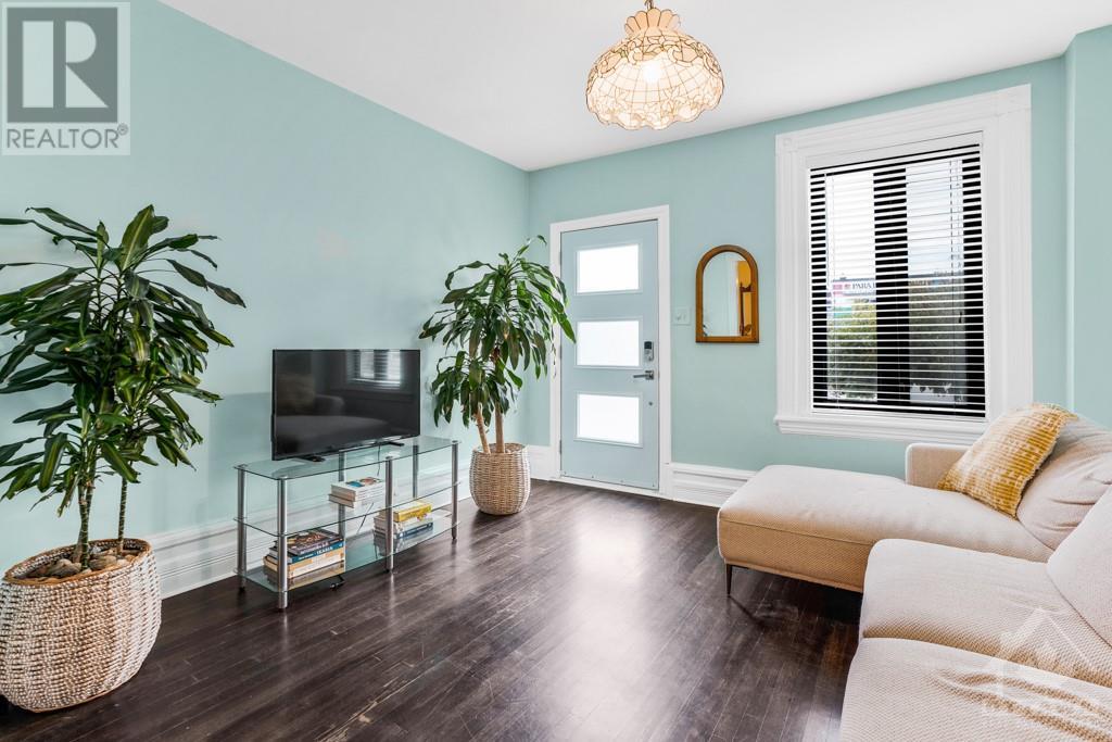 207 Rochester Street, Ottawa, Ontario  K1R 7M7 - Photo 4 - 1360905