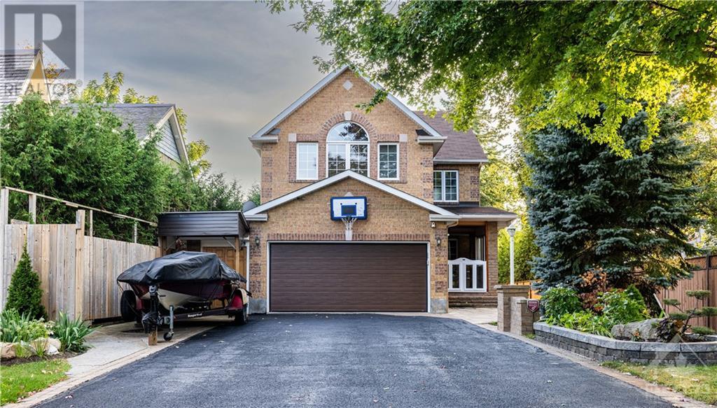 2 BRADLEY FARM COURT, ottawa, Ontario