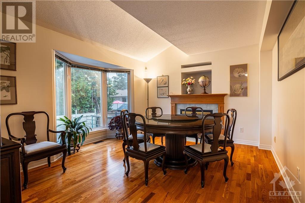 2 Bradley Farm Court, Ottawa, Ontario  K2L 4B5 - Photo 5 - 1361496