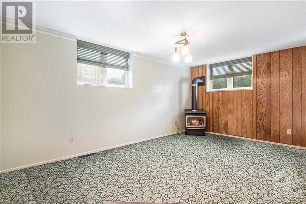 1064 Bourget Avenue, Ottawa, Ontario  K1J 8C2 - Photo 19 - 1360855