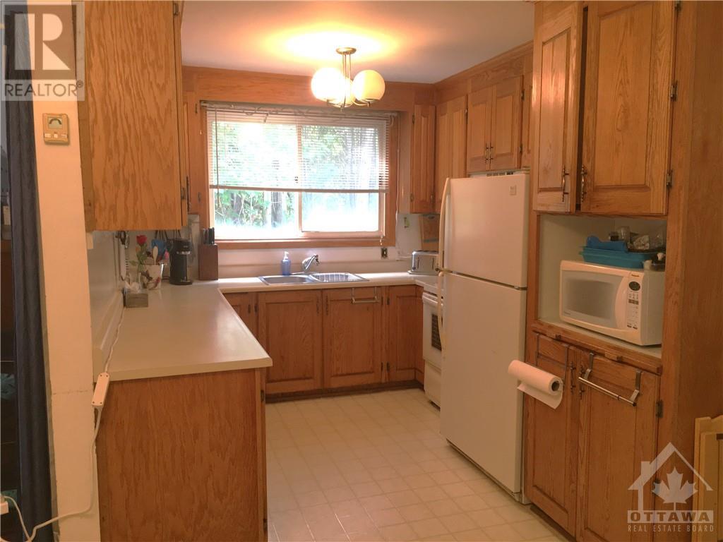 4593 Donnelly Drive, Merrickville, Ontario  K0G 1N0 - Photo 2 - 1354070