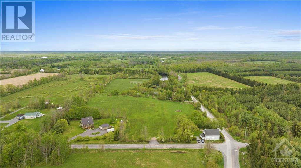 7758 JOCK TRAIL, richmond, Ontario