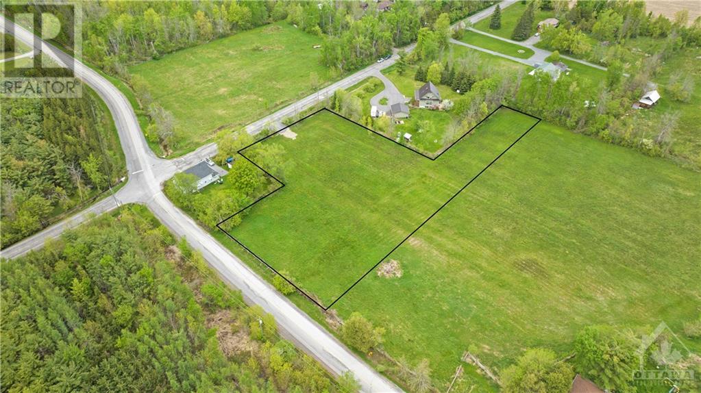 7758 Jock Trail, Richmond, Ontario  K0A 2Z0 - Photo 2 - 1361794