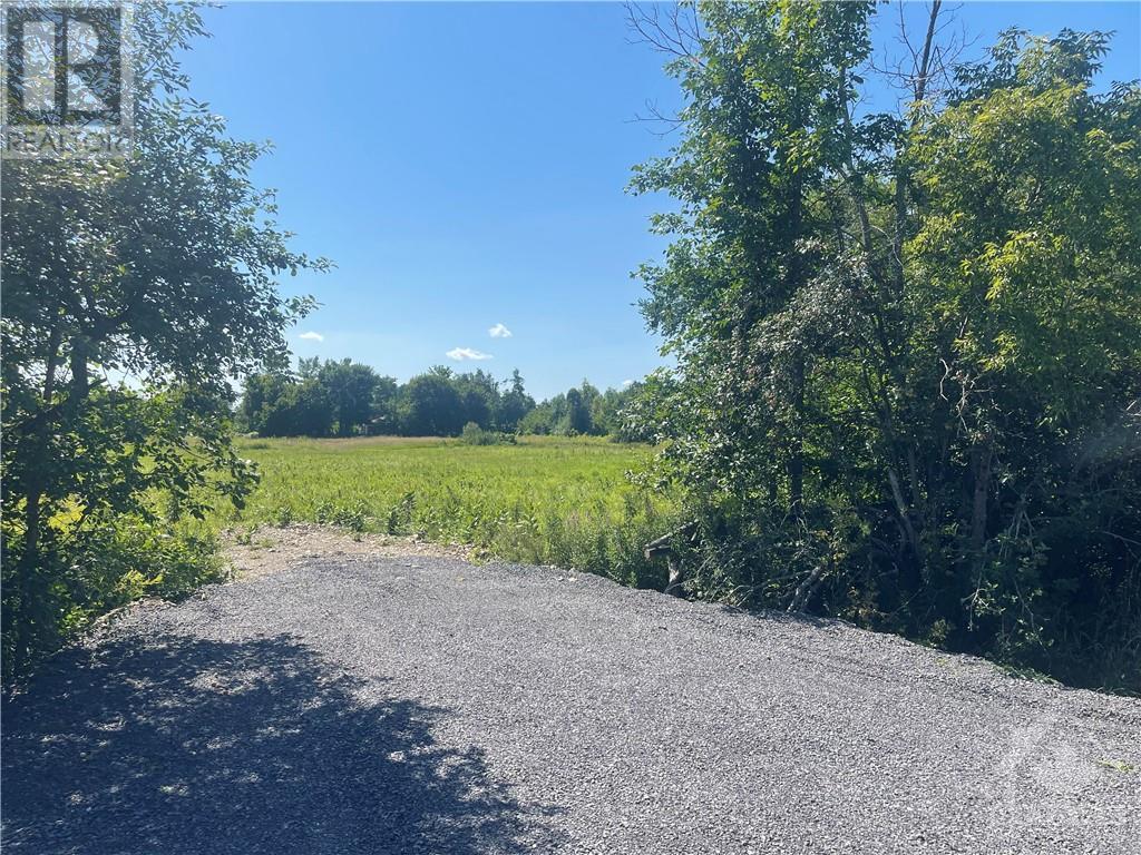 7758 Jock Trail, Richmond, Ontario  K0A 2Z0 - Photo 3 - 1361794