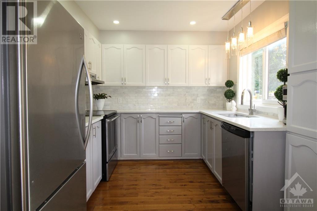 49 Emerald Meadows Drive E, Ottawa, Ontario  K2M 2L5 - Photo 17 - 1358309