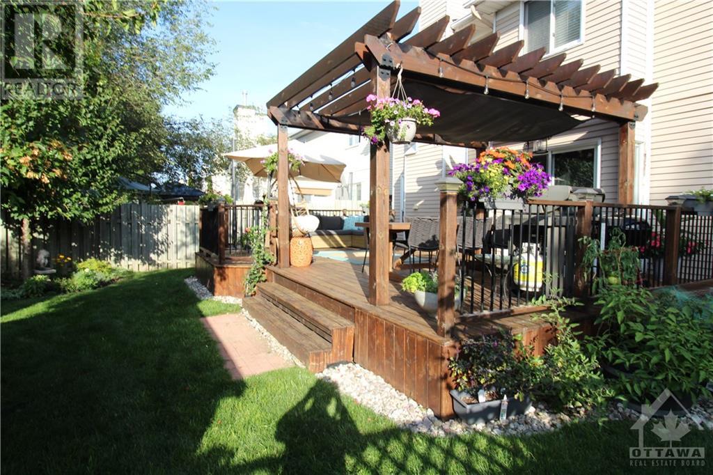 49 Emerald Meadows Drive E, Ottawa, Ontario  K2M 2L5 - Photo 3 - 1358309